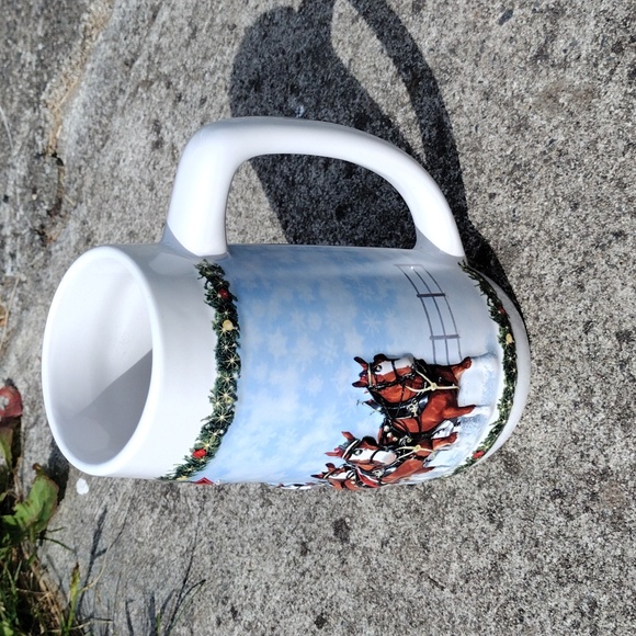 2009, Budweiser, a holiday tradition, mug - Picture 2 of 5